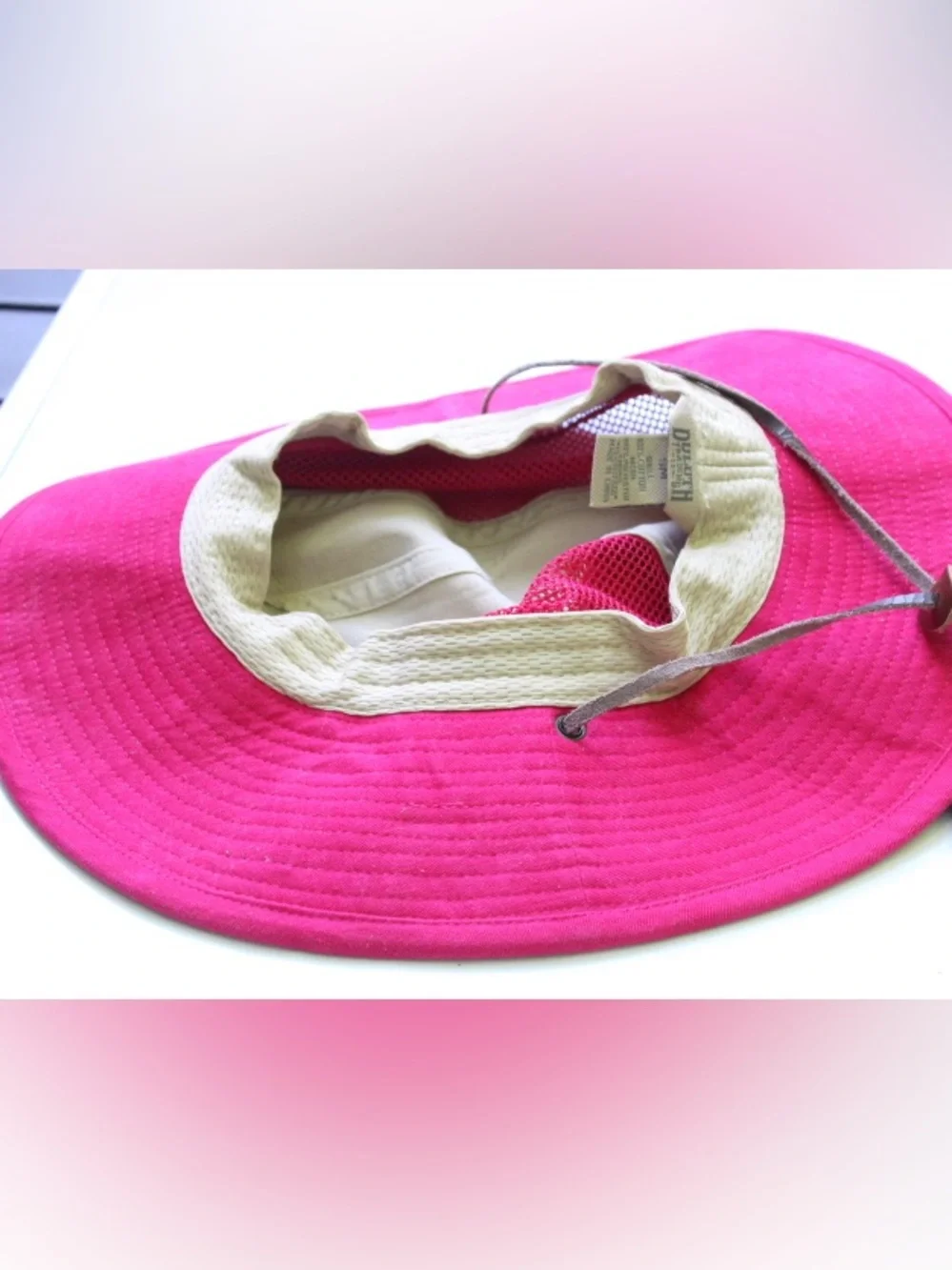 Duluth Trading packabke UPF hat